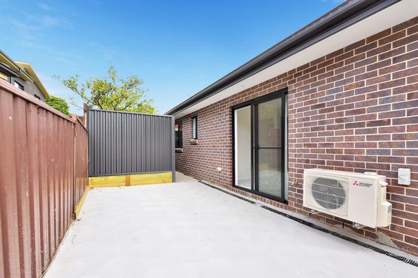 Brand New 2 bedroom Granny Flat For Rent!!! - Photo 1