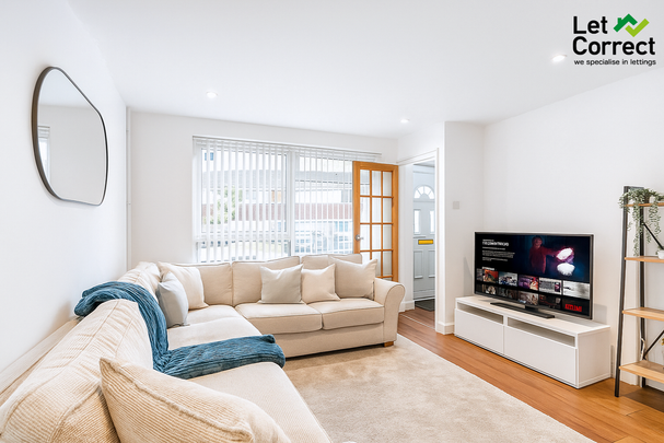 2 bedroom semi-detached house to rent - Photo 1