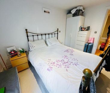 1 bedroom Flat To Let - Photo 4