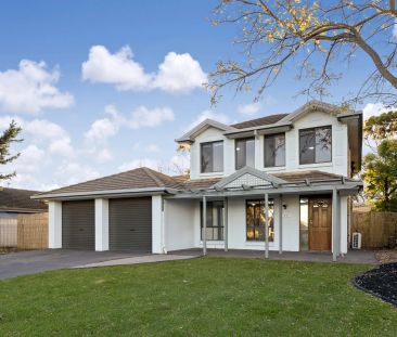 Three Bedroom Family Home with Pool - Photo 1
