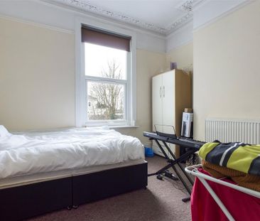 5 bedroom terraced house to rent - Photo 3