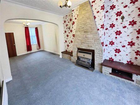 3 bedroom terraced house to rent - Photo 3