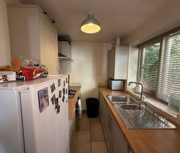 2 bedroom terraced house to rent - Photo 6