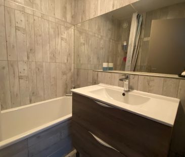 Location Appartement 2 pièces 41m² - Photo 6