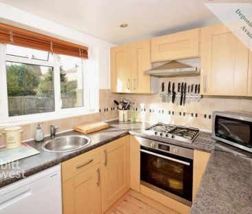 2 bedroom end of terrace house to rent - Photo 5