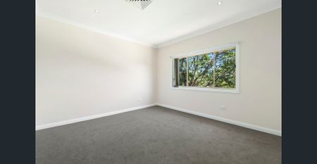Spacious Family Living in a Highly Sought-After Pennant Hills Pocket - Photo 4