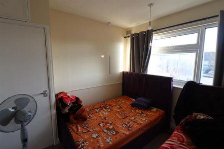 2 bedroom house to rent - Photo 3