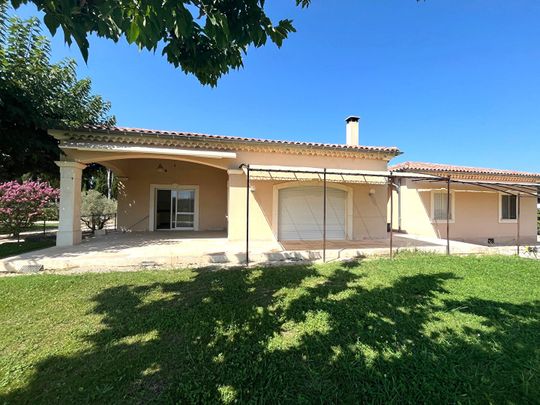 CHATEAURENARD - Villa de plain-pied sur 2 000 m² de terrain, - Photo 1