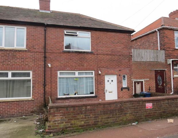 2 bedroom semi-detached house to rent - Photo 1