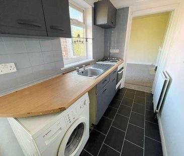 Chichester Road, South Shields, Tyne And Wear, NE33 - Photo 2