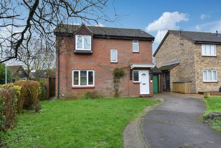 3 bedroom detached house to rent - Photo 2