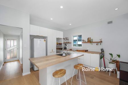 28 Commonwealth Avenue, Blackwall, NSW 2256 - Photo 2