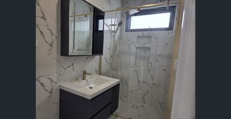 BRAND NEW FAMILY HOME IN AN IDEAL LOCATION !!! - Photo 4