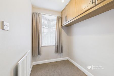 3 bedroom semi-detached house to rent - Photo 4