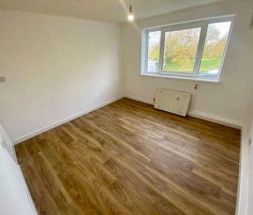 2 bedroom bungalow to rent - Photo 2