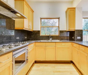 5 bedroom semi-detached house to rent - Photo 6