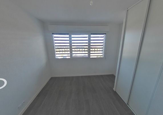 Location Appartement 1 pièce 19m² AUZEVILLE TOLOSANE 31320 - Photo 1