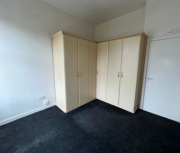 1 Bedroom Property To Rent - Photo 4