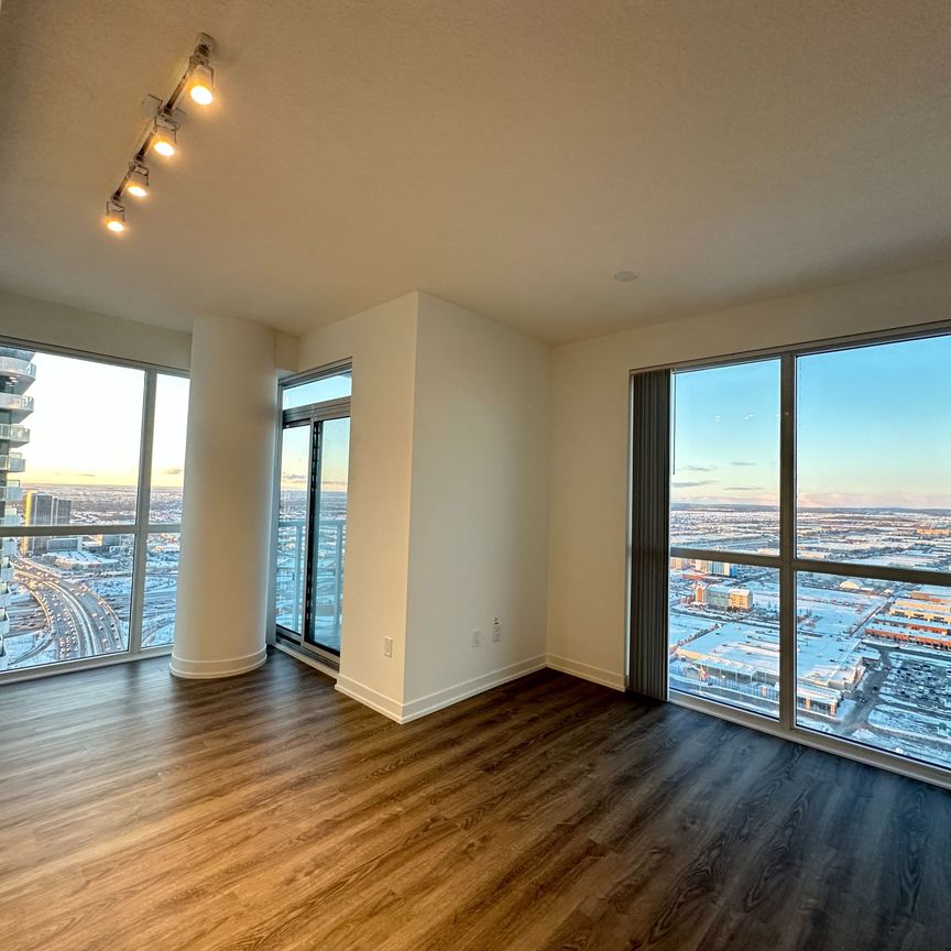 For Lease - 8 Interchange Way Unit# 4302, Vaughan, Ontario - Photo 1