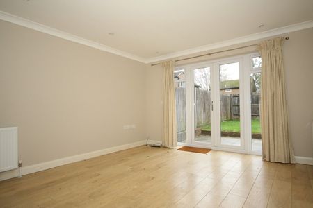 Hamble Walk, Woking - Photo 4