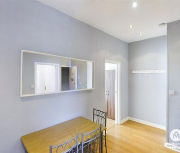 2 bedroom property to rent - Photo 3