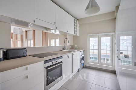 Tout savoir sur cet appartement dans le quartier Saint Germain des Prés, à Paris 6ème - Photo 2