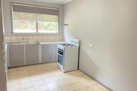 THIS PROPERTY FEATURES: - Photo 4