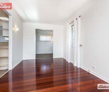 Modern and Spacious Marvel - Photo 1