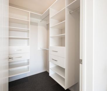 3 Bedrooms – Modern Family Home - Photo 5