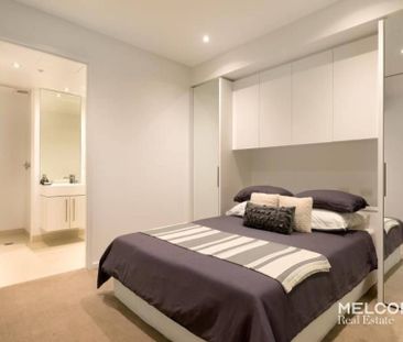 MODERN LUXURY AT PRIMA - UNFURNISHED ONE BEDROOM - Photo 2