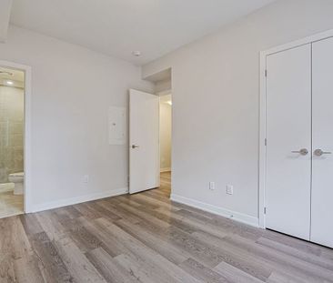 For Lease - 6 Steckley House Lane Unit# 313, Richmond Hill, Ontario - Photo 4