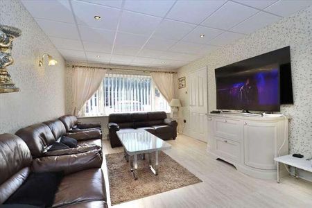 Watling Street, Gravesend, DA11 - Photo 5