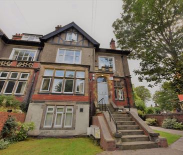 2 bedroom Flat in Wood Lane, Leeds - Photo 5