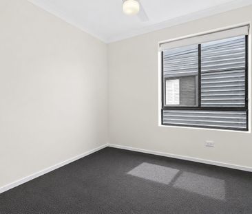 Victoria Park Residences - 2 Bedrooms! - Photo 1