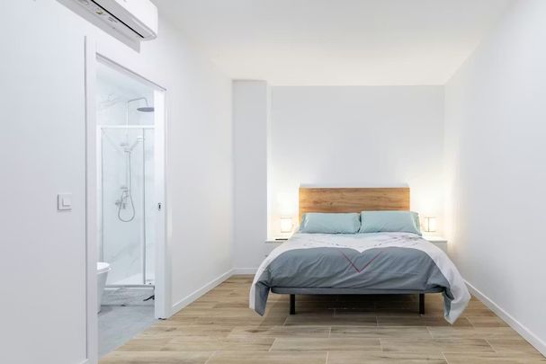 Avinguda de Sant Josep de la Muntanya, Valencia, Valencian Community 46008 - Photo 1