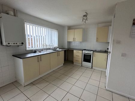 Gleadmere, Widnes, Cheshire, WA8 - Photo 4