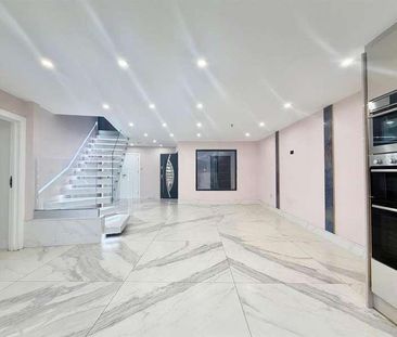 Church Leys, Harlow, CM18 - Photo 2