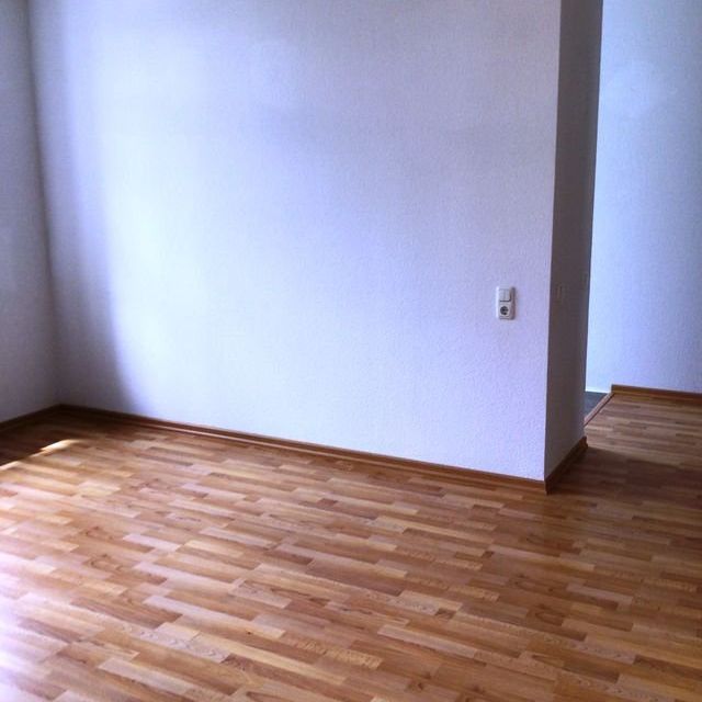 SchÃ¶ne helle 1,5 Zimmer Wohnung Gera zu vermieten - Photo 1