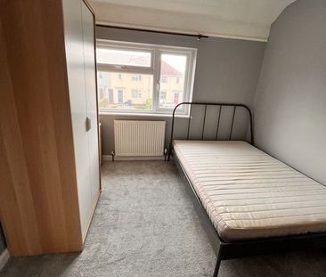 Room in a Shared House, Frampton Crescent, BS16 - Photo 2