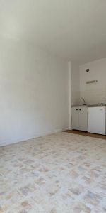 Location Appartement 1 pièce 29m² MACON 71000 - Photo 3