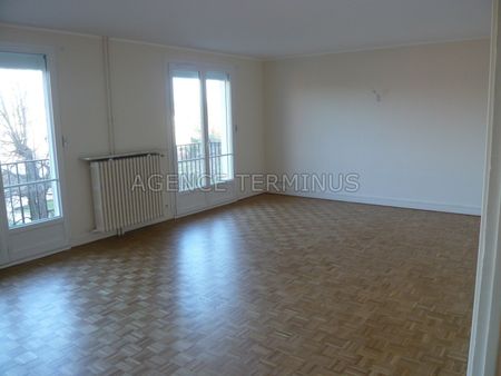 Location Appartement 5 pièces 117m² ENGHIEN LES BAINS 95880 - Photo 2