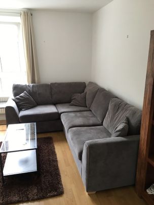 4 Bed Flat, Whitethorn House, E1W - Photo 1