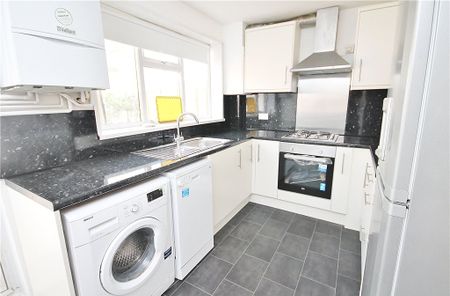 Becketts Close, Feltham, TW14 0BG - Photo 4