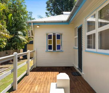 Relaxed Lakeside Living in Beautiful Boreen Point - Photo 3