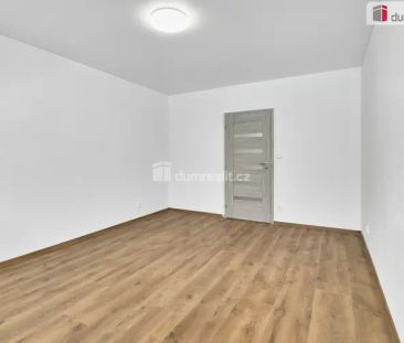 Pronájem bytu 2+1 v Ostrově po celkové rekonstrukci - Photo 2