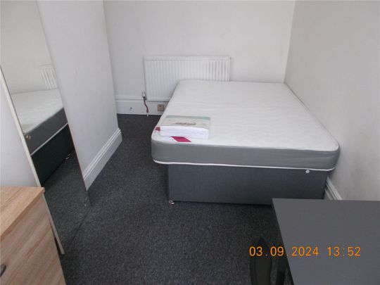 Student Properties to Let - Photo 1