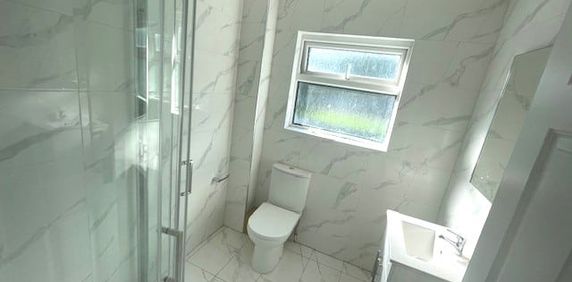 Virginia Heights, Tallaght, Dublin 24 (Double Room To Rent - Room C) - Photo 2