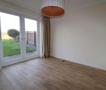 Taylors Field, Dullingham, CB8 - Photo 1