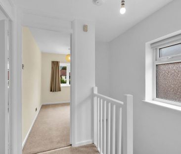 3 bedroom semi-detached house to rent - Photo 3