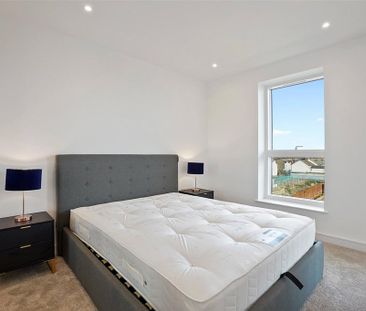 Studio to rent - Photo 6